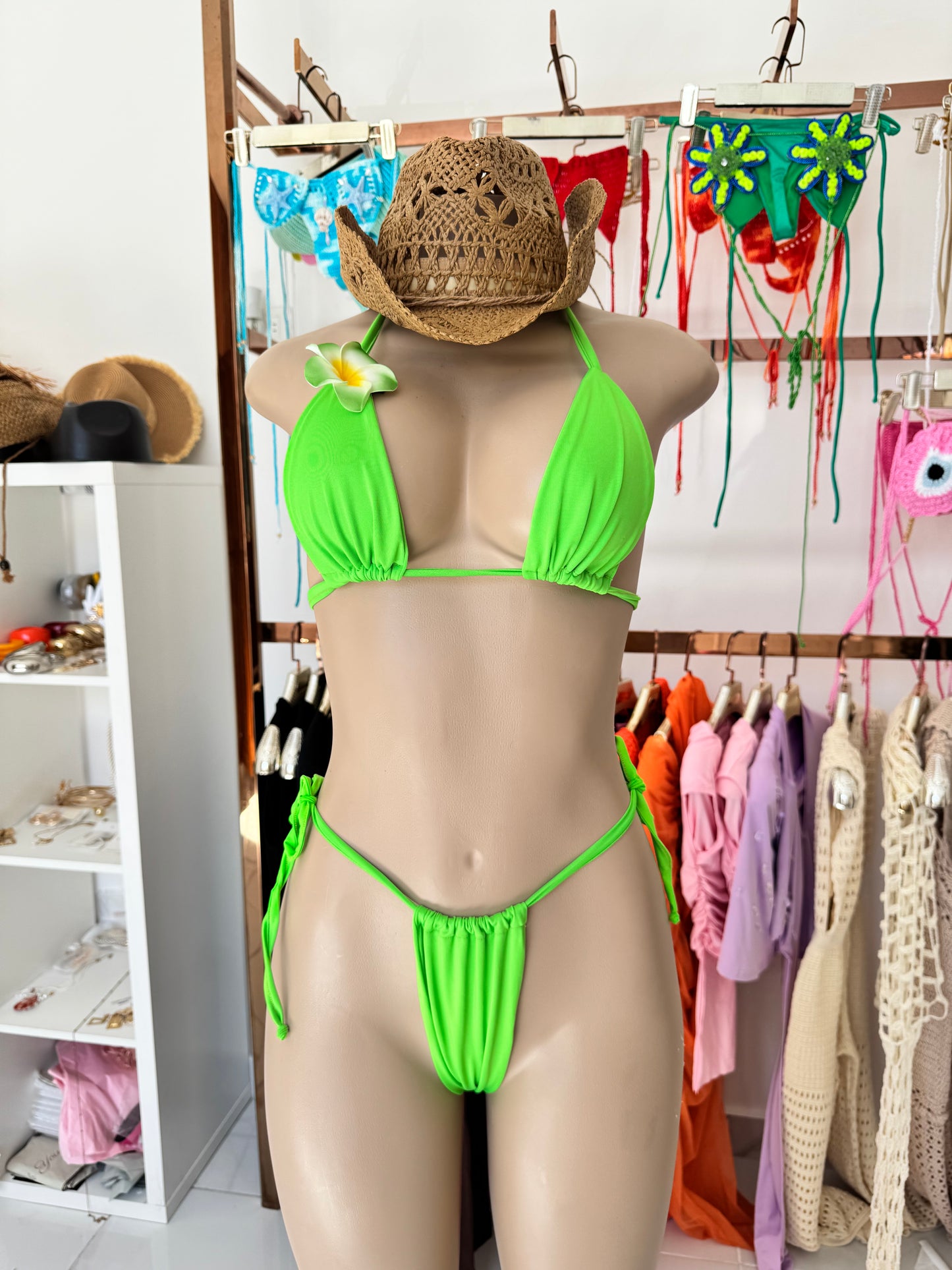 Basic kini bronceador