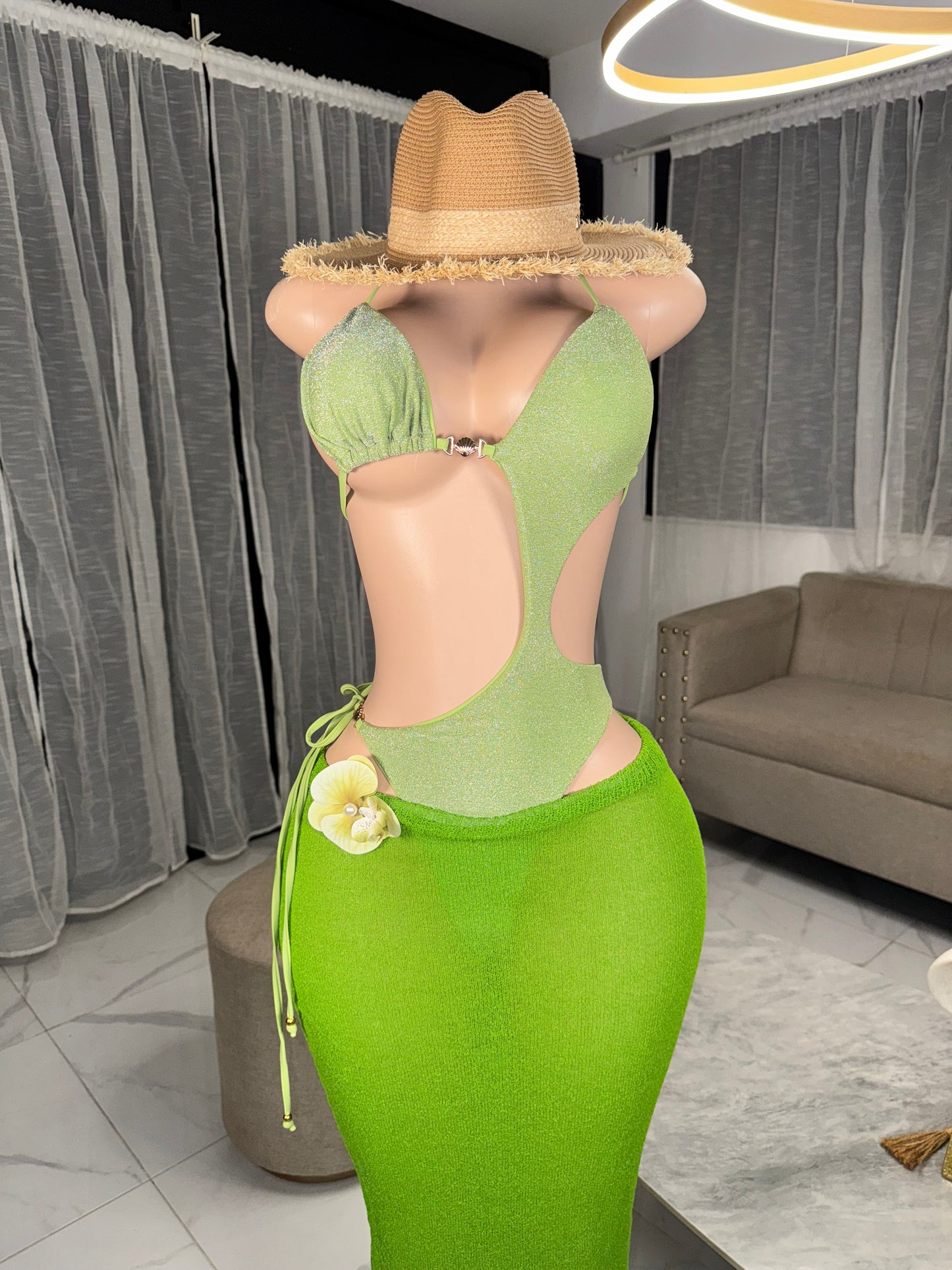 Macarena set body & skirt