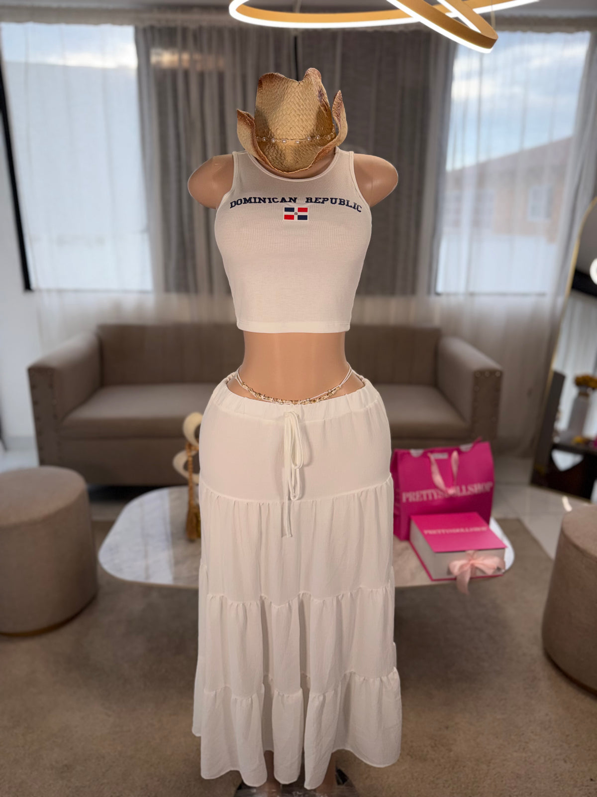 Dominican set