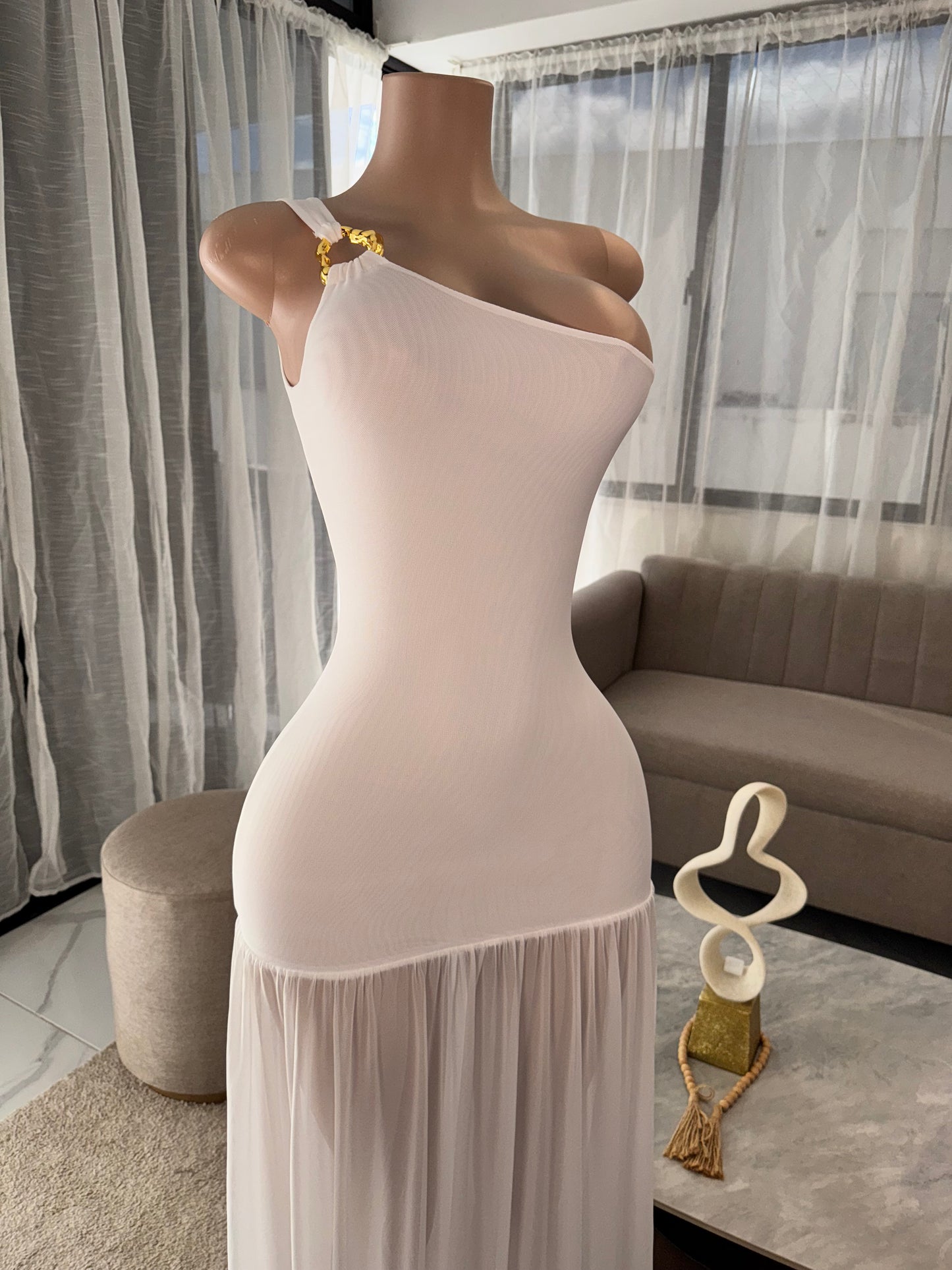 Lissa maxi dress