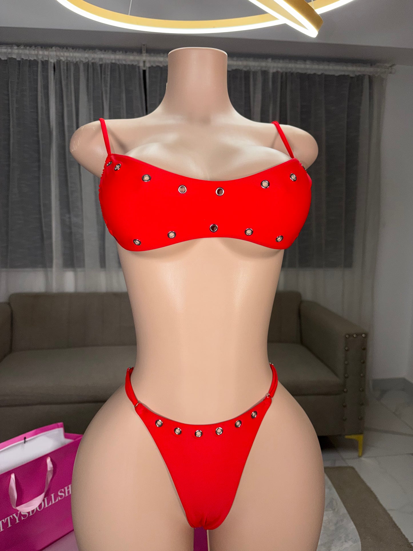Chloe bandeau kink