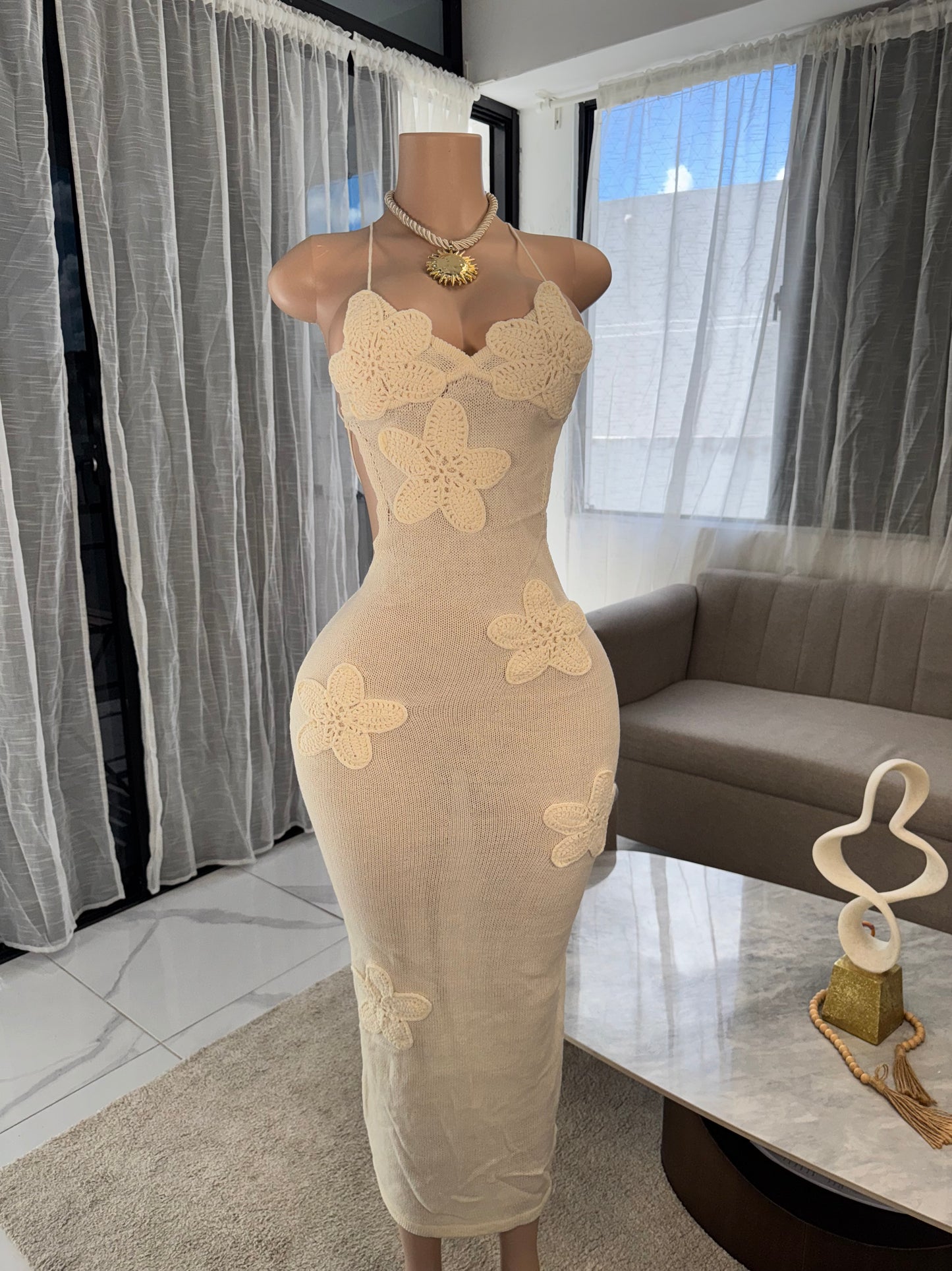 Beatriz flower 3D crochet dress